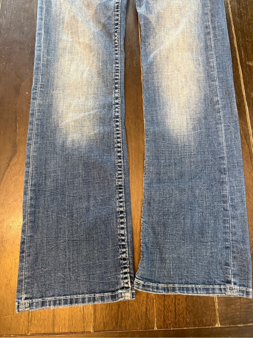 BKE Aiden Low Rise Bootleg Jeans Womens 28 Y2K Whiskered Western Stretch - Picture 15 of 16